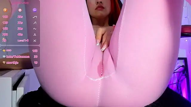 ADELINA CONTE online show from February 7, 10:09 pm