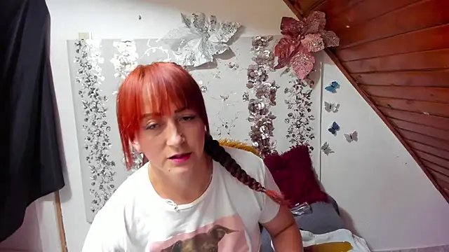 Hannaa32 online show from January 31, 7:40 pm