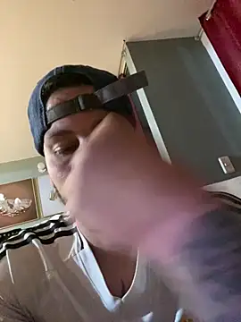 hottstuffx69 online show from March 26, 5:13 am