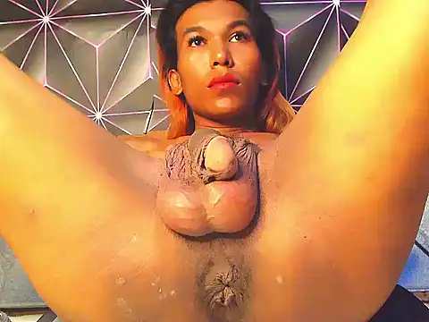 DirtyJudi online show from June 4, 11:27 am