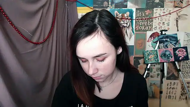 Snapshot of VeryVeryVeryShy_ chatting on December 23, 9:49 am VeryVeryVeryShy online show from December 23, 9:49 am