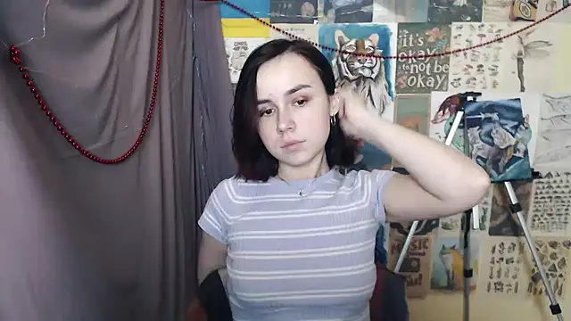 Snapshot of VeryVeryVeryShy_ chatting on January 4, 9:54 am VeryVeryVeryShy online show from January 4, 9:54 am