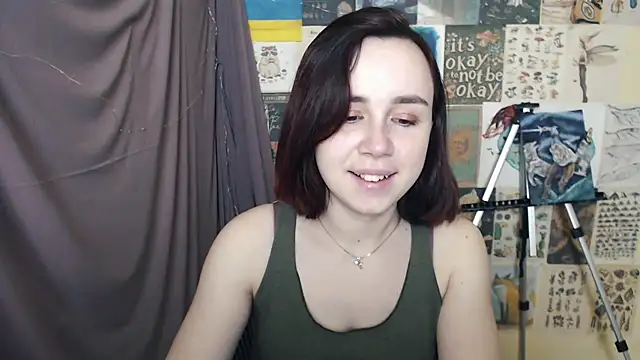 Snapshot of VeryVeryVeryShy_ chatting on January 13, 6:16 am VeryVeryVeryShy online show from January 13, 6:16 am