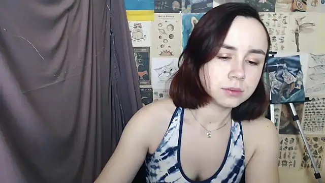 Snapshot of VeryVeryVeryShy_ chatting on January 23, 6:28 am VeryVeryVeryShy online show from January 23, 6:28 am
