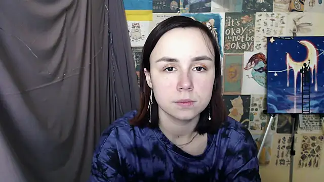 Snapshot of VeryVeryVeryShy_ chatting on February 8, 9:56 am VeryVeryVeryShy online show from February 8, 9:56 am