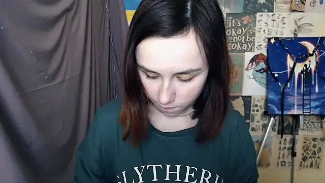 Snapshot of VeryVeryVeryShy_ chatting on February 18, 10:38 am VeryVeryVeryShy online show from February 18, 10:38 am
