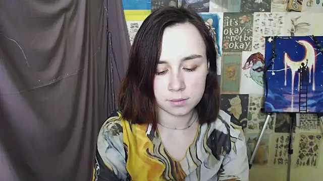 Snapshot of VeryVeryVeryShy_ chatting on March 5, 9:49 am VeryVeryVeryShy online show from March 5, 9:49 am