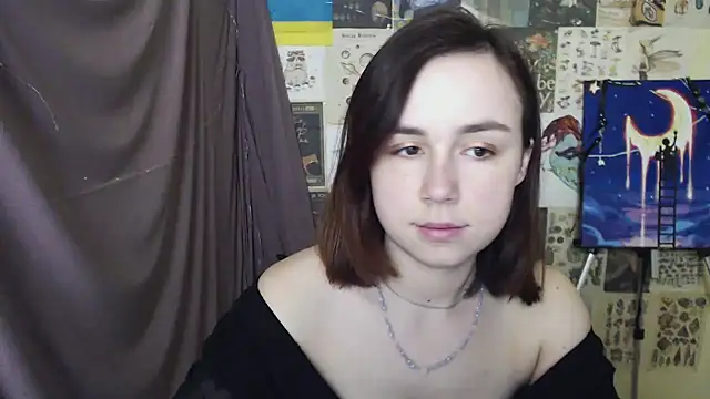 Snapshot of VeryVeryVeryShy_ chatting on March 11, 9:45 am VeryVeryVeryShy online show from March 11, 9:45 am