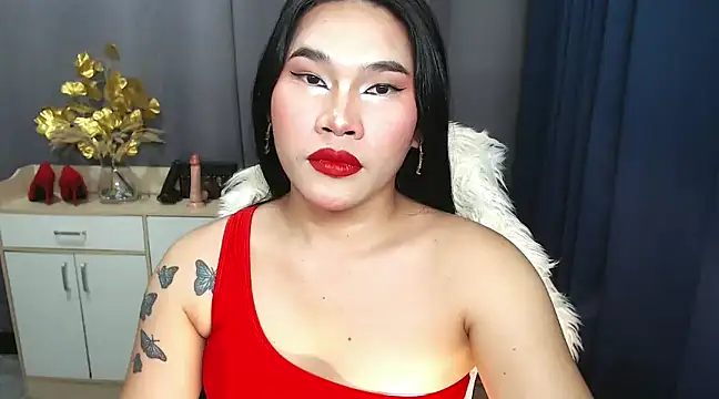 Ur Fantastic Lina online show from January 14, 11:05 pm