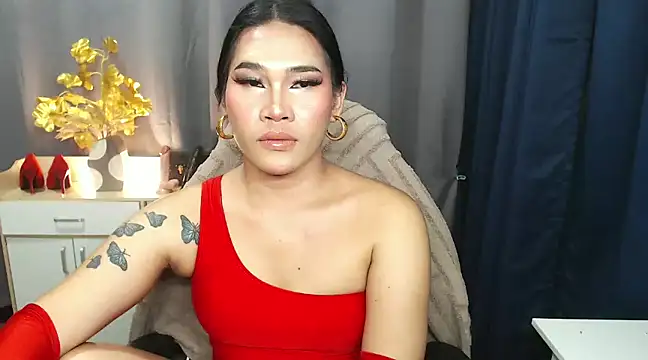 Ur Fantastic Lina online show from January 23, 5:21 pm