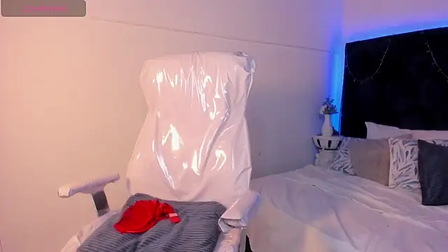 lauren fit online show from February 14, 6:08 pm