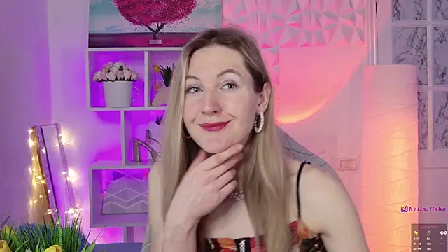 Hello Lisha online show from February 19, 9:06 am