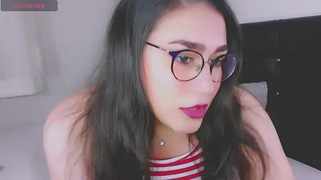 Snapshot of MERA_arab chatting on October 20, 11:27 pm MERA arab online show from October 20, 11:27 pm