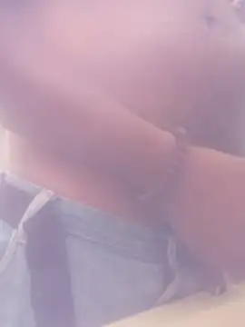 Snapshot of BigBlacBoyD chatting on February 15, 9:52 am BigBlacBoyD online show from February 15, 9:52 am