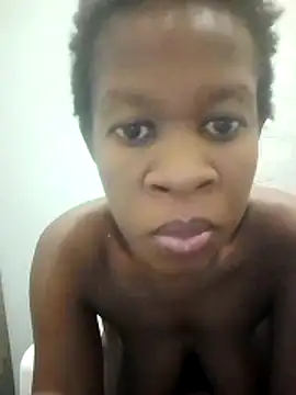 Snapshot of africanpussy22 chatting on April 14, 3:56 am africanpussy22 online show from April 14, 3:56 am