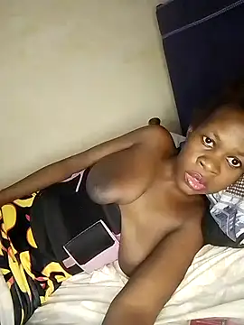 Snapshot of africanpussy22 chatting on July 10, 8:50 am africanpussy22 online show from July 10, 8:50 am