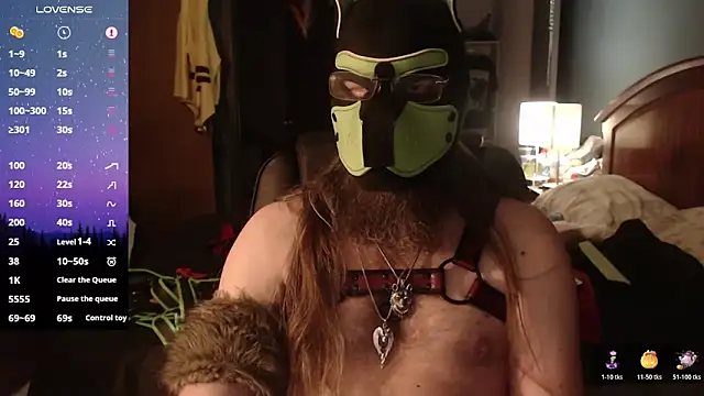 kinkywolf429 online show from April 12, 5:34 am