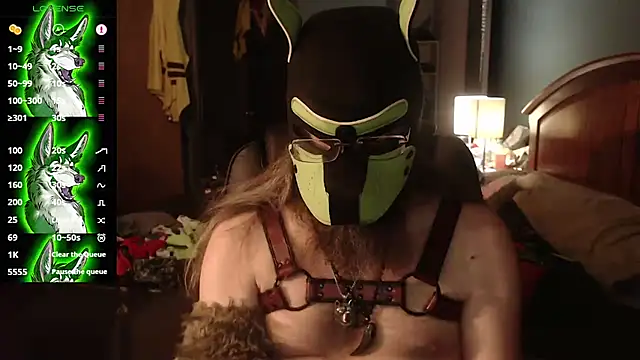 kinkywolf429 online show from July 18, 3:00 am