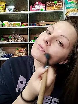 Marla Singerrr online show from March 8, 8:00 am