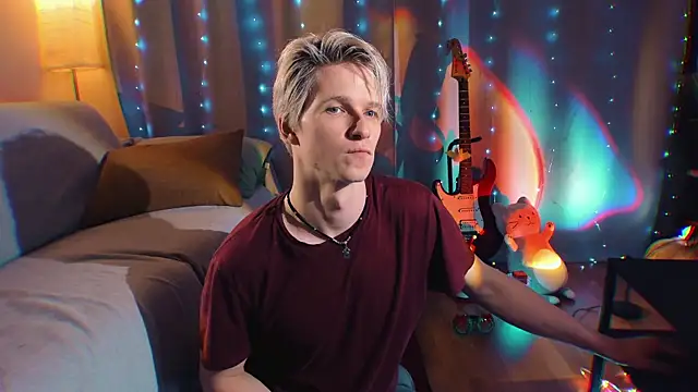 Breston Sweet online show from December 21, 5:03 am