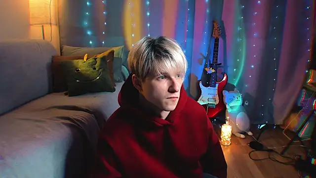 Breston Sweet online show from February 2, 1:54 pm