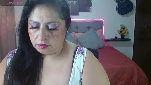 Keyla01  online show from June 20, 6:22 pm