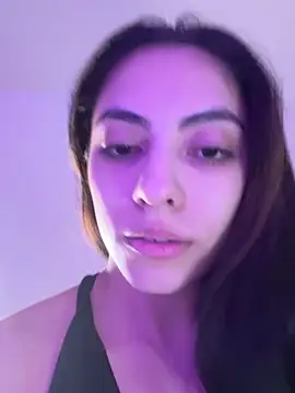 martiiaciar online show from February 27, 5:24 am