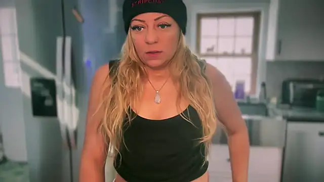 sage love online show from February 11, 6:02 pm