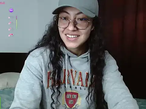 Olivia Bright online show from May 31, 5:42 pm