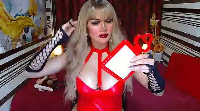 Snapshot of StellaGoddess chatting on December 5, 3:50 pm StellaGoddess online show from December 5, 3:50 pm