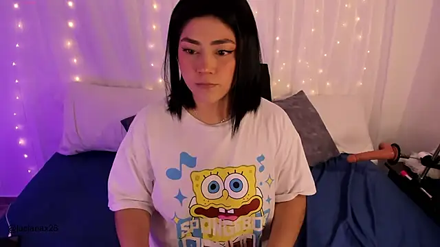 lucy26  online show from October 26, 12:05 am