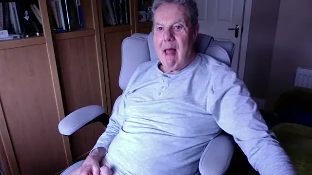 Oldpistolpete online show from April 15, 8:54 am