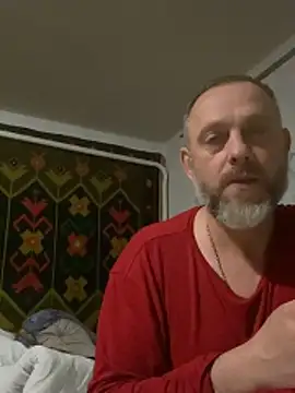 Snapshot of GHsveter chatting on April 18, 7:58 pm GHsveter online show from April 18, 7:58 pm