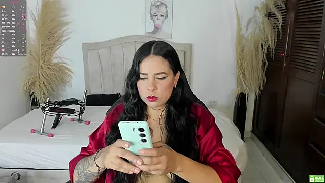 Snapshot of Bianka_olivetto021 chatting on June 5, 4:19 am Bianka olivetto021 online show from June 5, 4:19 am