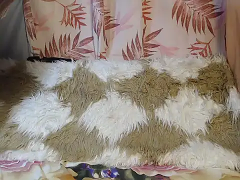 Snapshot of Hotte_Nicky19xxx chatting on March 9, 9:57 pm Hotte Nicky19xxx online show from March 9, 9:57 pm