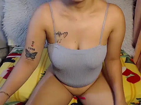 Snapshot of Hotte_Nicky19xxx chatting on March 20, 10:29 pm Hotte Nicky19xxx online show from March 20, 10:29 pm