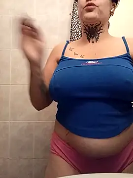 callmelouve online show from November 17, 8:36 pm