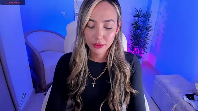 Snapshot of NiaBennet_ chatting on October 3, 10:40 pm NiaBennet online show from October 3, 10:40 pm