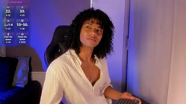 Lucas eevans online show from March 17, 1:03 pm