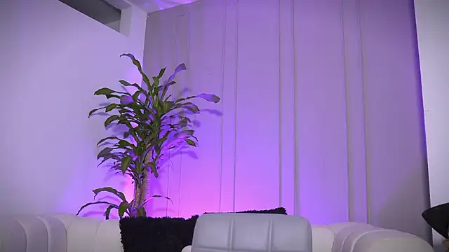 Frank Farrell online show from March 21, 4:10 pm