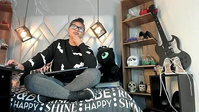 MirandaHaguen online show from February 9, 1:03 pm