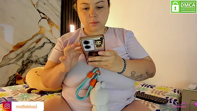 mollieblue69 online show from January 27, 12:37 pm