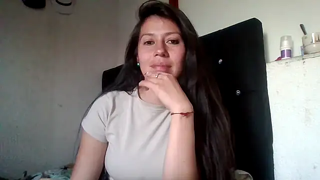 Snapshot of sandyquinnxx chatting on December 20, 10:11 pm sandyquinnxx online show from December 20, 10:11 pm