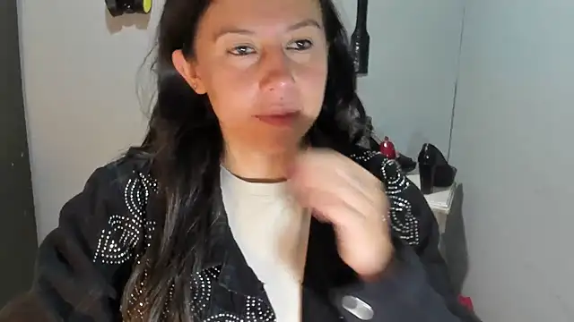 sandyquinnxx online show from March 13, 3:18 pm