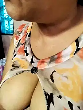 Snapshot of tharu_sweet chatting on February 26, 5:53 am tharu sweet online show from February 26, 5:53 am