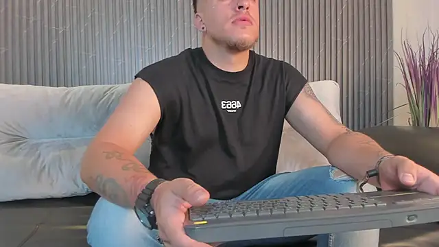 keane lee online show from March 1, 1:29 pm