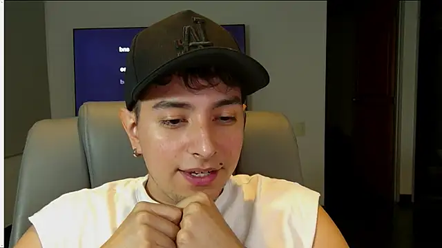 Jhoan saenz online show from October 8, 12:19 am