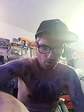 Snapshot of Ganstax999 chatting on February 1, 6:19 pm Ganstax999 online show from February 1, 6:19 pm