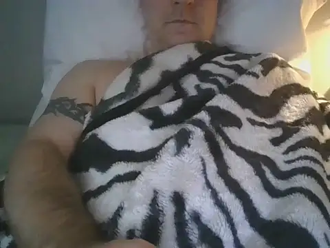 Snapshot of mustang69696 chatting on March 11, 10:32 am mustang69696 online show from March 11, 10:32 am