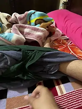 Snapshot of Dedoow chatting on March 9, 10:36 pm Dedoow online show from March 9, 10:36 pm